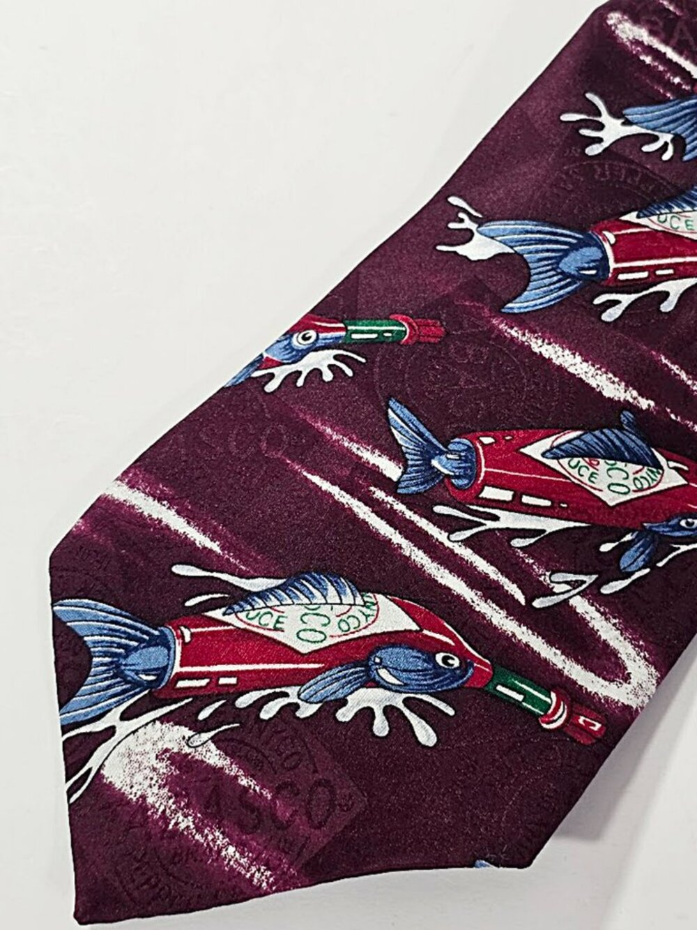 Vintage 90s Tabasco Hot Sauce Bottle Fish Silk Neck Tie 56x4 mens necktie